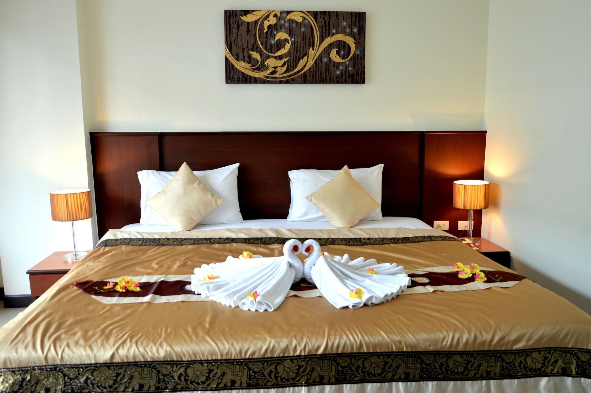 Sharaya Residence Patong Екстер'єр фото