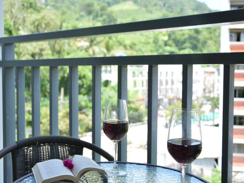 Sharaya Residence Patong Екстер'єр фото