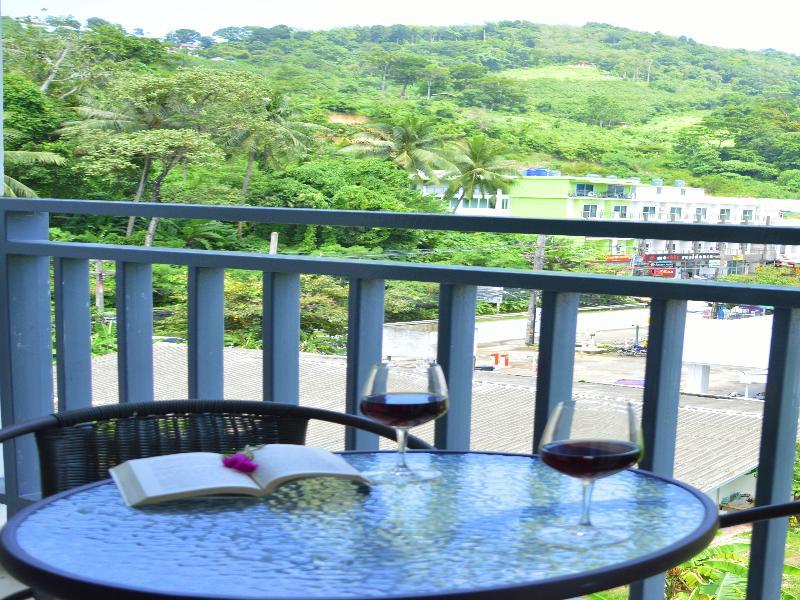 Sharaya Residence Patong Екстер'єр фото